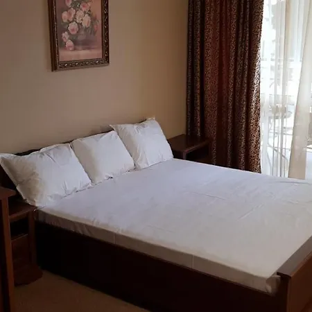 Apartment феста първа линия Pomorie