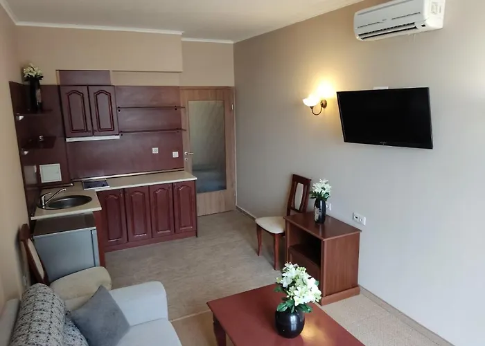 Apartment феста първа линия